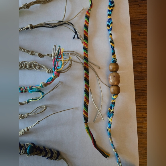 Hemp Bracelets Lot Of 15 Colorful Beaded - Picture 3 of 7